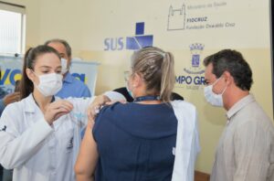 Leia mais sobre o artigo Campo Grande: Câmara reforça apoio à inclusão de profissionais de imprensa em grupos prioritários de vacinação