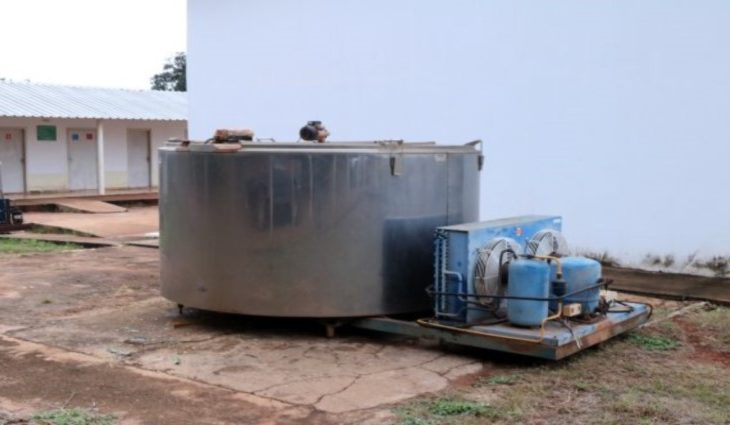 Você está visualizando atualmente Resfriador de leite amplia capacidade produtiva de associação no Distrito de Arapuá