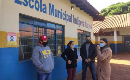 Você está visualizando atualmente Dourados: Jânio Miguel vai destinar emenda para atender escola indígena