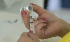 Leia mais sobre o artigo Vacinação continua nas unidades em Dourados