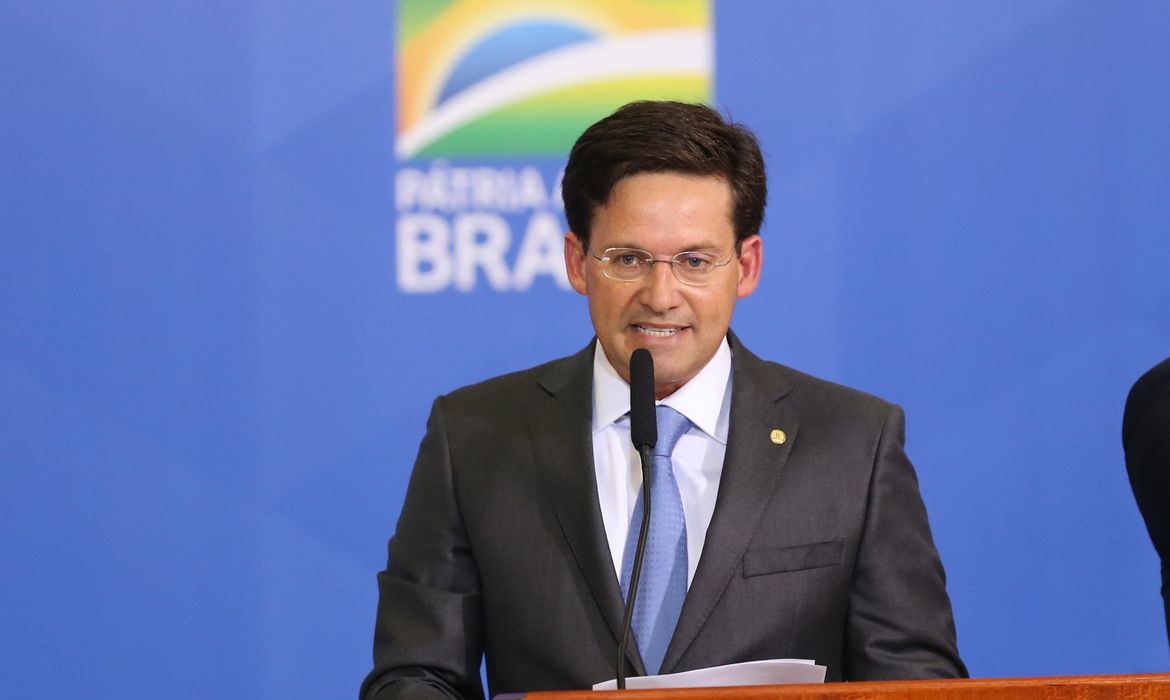 Você está visualizando atualmente Auxílio Brasil, uma conquista da sociedade, diz ministro da Cidadania