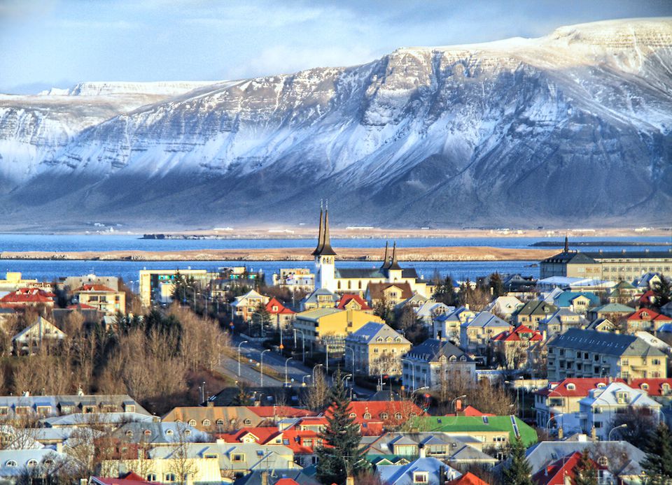 Você está visualizando atualmente Semana de 4 dias de trabalho na Islândia inspira países europeus