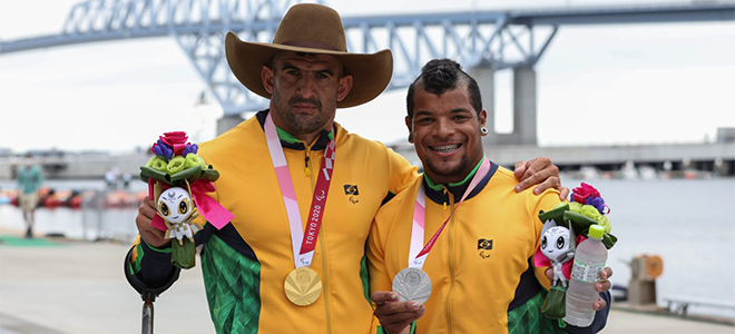 Você está visualizando atualmente Fernando Rufino é ouro e canoagem faz bonito nas Paralimpíadas de Tóquio