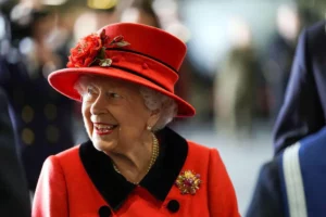 Leia mais sobre o artigo A Rainha Elizabeth II presta homenagem às vítimas de 11 de setembro