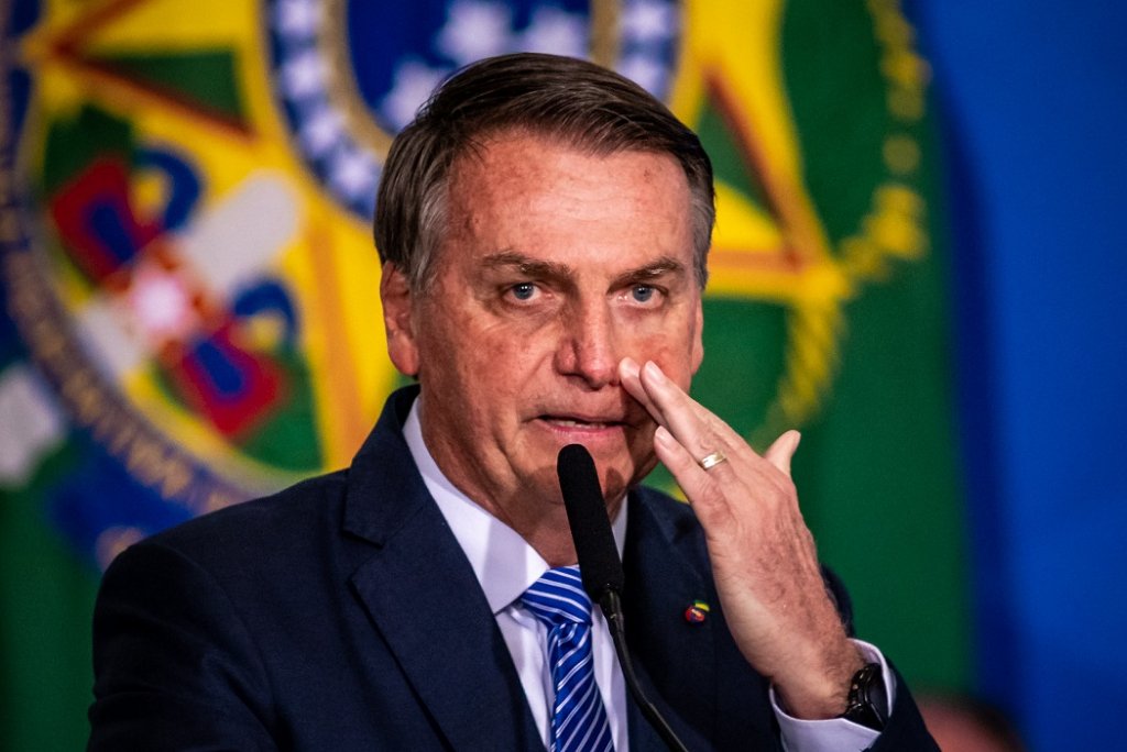Você está visualizando atualmente Bolsonaro diz que nunca teve a intenção de agredir nenhum Poder