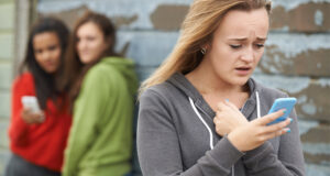 Leia mais sobre o artigo Cyberbullying e perseguição online, como se proteger na Internet