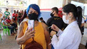 Read more about the article Bairro Nova Lima de Campo Grande recebe vacinação itinerante do Covid