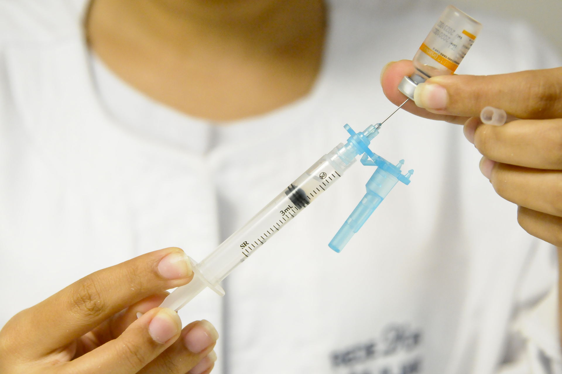 Você está visualizando atualmente Imunização contra a Covid-19 em Campo Grande será de reforço e 1ª e 2ª doses 