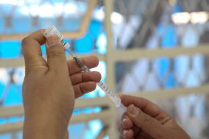 Read more about the article Imunização contra a Covid-19 em Dourados continua nesta quinta