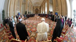 Leia mais sobre o artigo Vaticano sedia encontro “Fé e Ciência rumo à Cop 26”