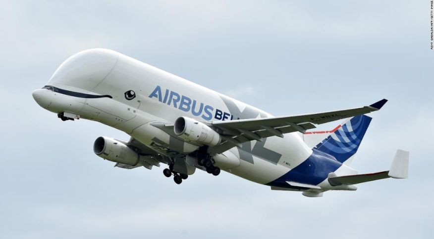 Você está visualizando atualmente Airbus vai fretar o Beluga XL, o popular “avião baleia”
