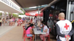 Read more about the article NA PORTA: Busão da vacina reforça imunização em Campo Grande