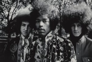 Leia mais sobre o artigo HERDEIROS: Obra de Jimi Hendrix é alvo de disputa judicial