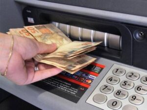 Leia mais sobre o artigo BC lança site exclusivo que mostra dinheiro esquecido em bancos