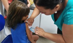 Leia mais sobre o artigo Crianças podem vacinar-se contra Covid durante todo o dia em Campo Grande
