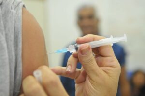 Read more about the article Domingo: Campo Grande tem todas as doses para vacinação contra Covid