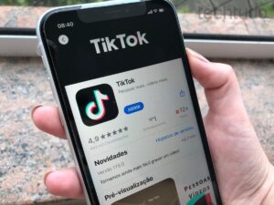 Leia mais sobre o artigo Saiba monetizar o TikTok para ganhar muito dinheiro