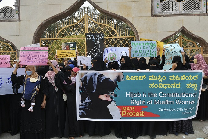Você está visualizando atualmente Tensão na Índia pelo uso do hijab em escolas
