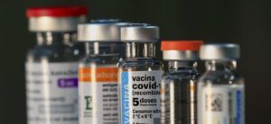 Leia mais sobre o artigo Vacinação contra Covid continua nesta terça-feira em Campo Grande