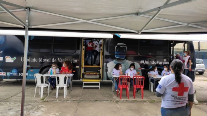 Você está visualizando atualmente Vacinação contra covid em Campo Grande ocorre em 42 locais
