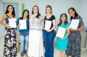 Read more about the article Prefeitura de Naviraí empossou 98 aprovados, em concurso público