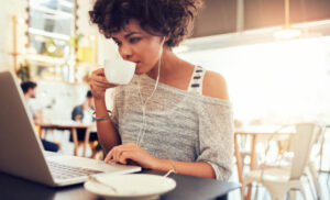 Leia mais sobre o artigo Será que você está na lista de quem deveria abandonar o cafezinho?