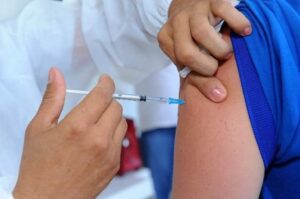 Leia mais sobre o artigo Plantão de vacinação contra covid em Campo Grande neste domingo