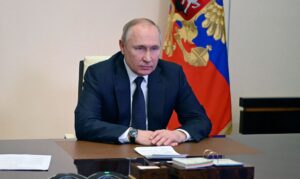 Leia mais sobre o artigo Putin reage a sanções do Ocidente durante guerra