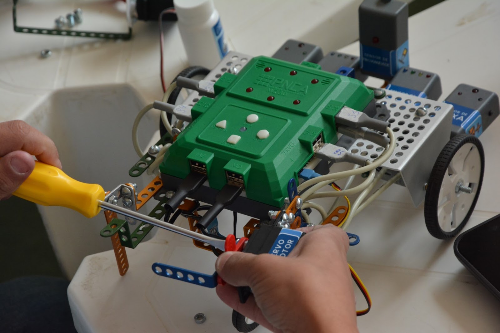 Você está visualizando atualmente Três Lagoas oferece curso de Iniciação Tecnológica Lego Robótica grátis