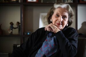 Read more about the article A escritora Lygia Fagundes Telles, morreu aos 98 anos