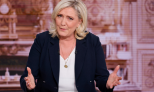 Leia mais sobre o artigo Marine Le Pen é acusada de desviar fundos da União Europeia