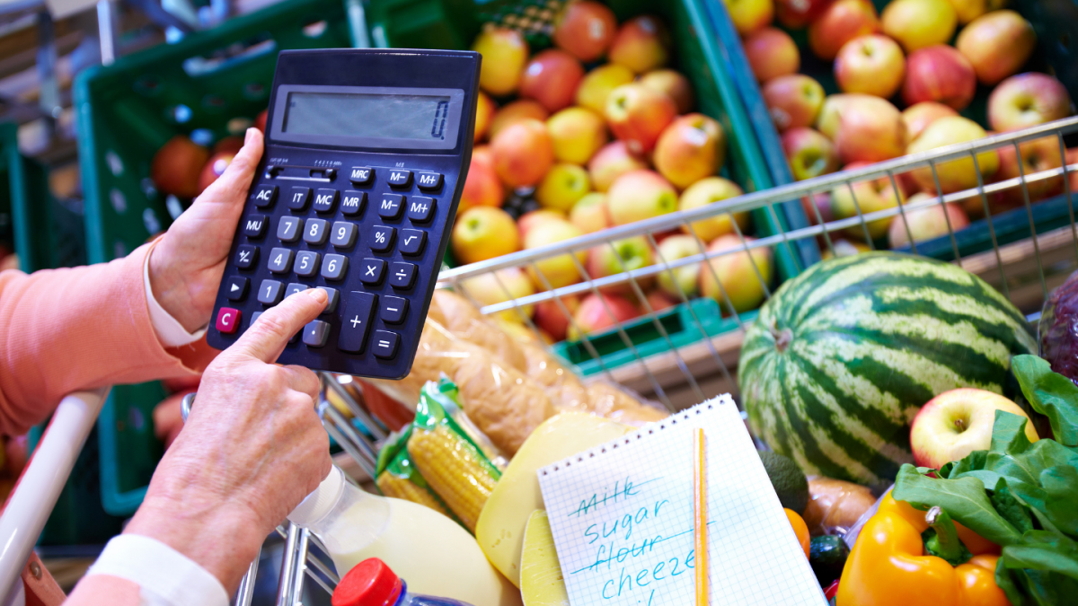 Você está visualizando atualmente Alimentos estão 15% mais caros de acordo com o IBGE