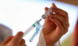 Read more about the article CAMPO GRANDE: Vacinação contra Covid-19 continua nesta quarta-feira