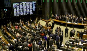 Read more about the article Deputados têm até 1 de abril para trocar de partido sem perder mandato