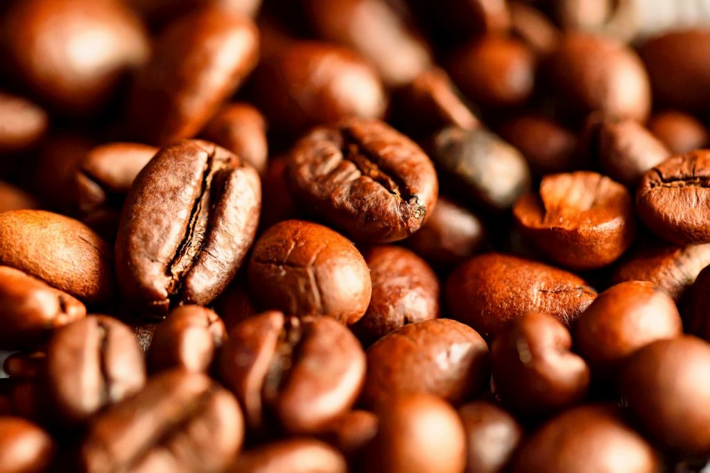 Você está visualizando atualmente Preço do grão de café sobe 155% em 2021