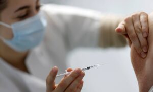 Leia mais sobre o artigo Sexta tem vacina contra covid e gripe em Campo Grande