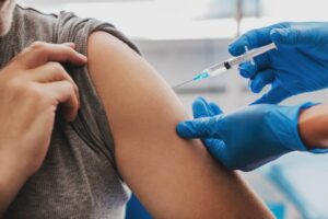 Leia mais sobre o artigo CALENDÁRIO SEMANAL: Vacinação contra Covid em Campo Grande