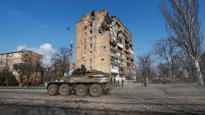 Leia mais sobre o artigo Inteligência ucraniana afirma que Mariupol será palco de celebrações