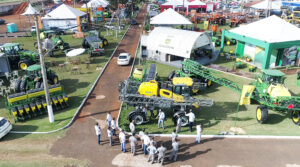 Leia mais sobre o artigo UEMS apoia realização do 3° Douratech ‘Agro 4.0’ durante a 56ª Expoagro