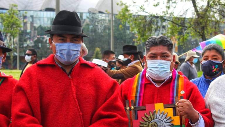Você está visualizando atualmente Quem é Leonidas Iza, líder do movimento indígena no Equador?
