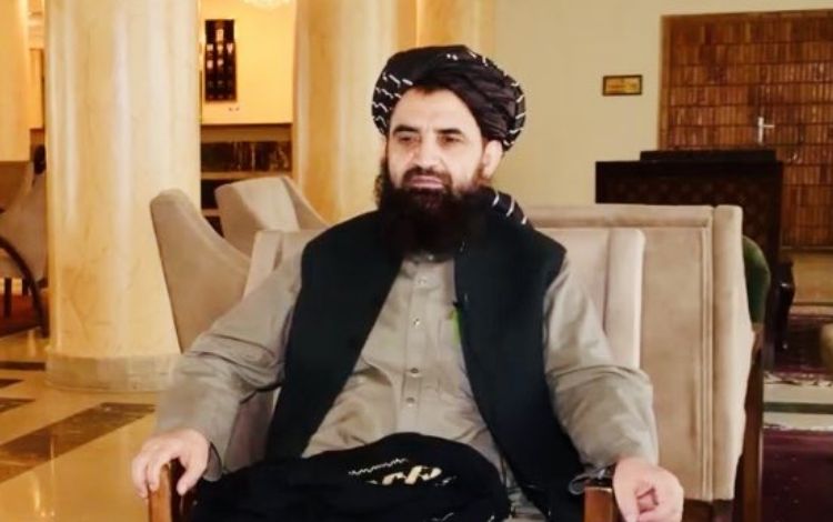Você está visualizando atualmente Líder Talibã pede ao mundo para não interferir no Afeganistão