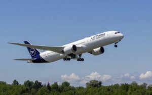 Leia mais sobre o artigo EUROPA: Lufthansa vai cancelar 6 mil voos até o fim de agosto