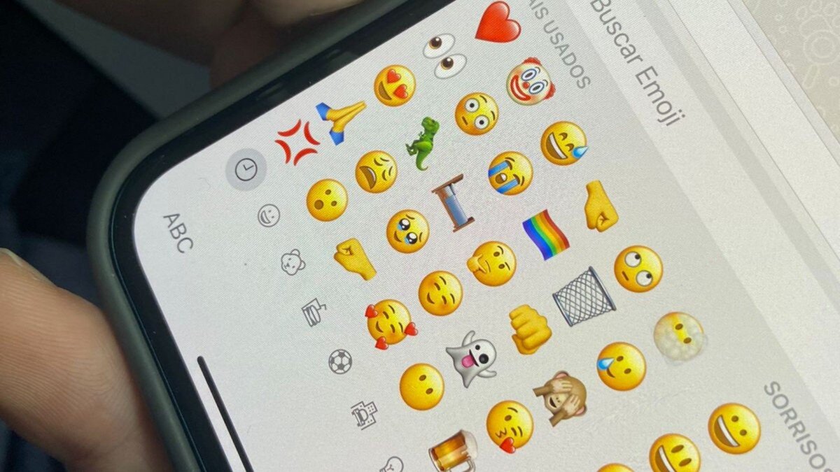 Você está visualizando atualmente Esses novos emojis podem chegar em breve ao seu smartphone