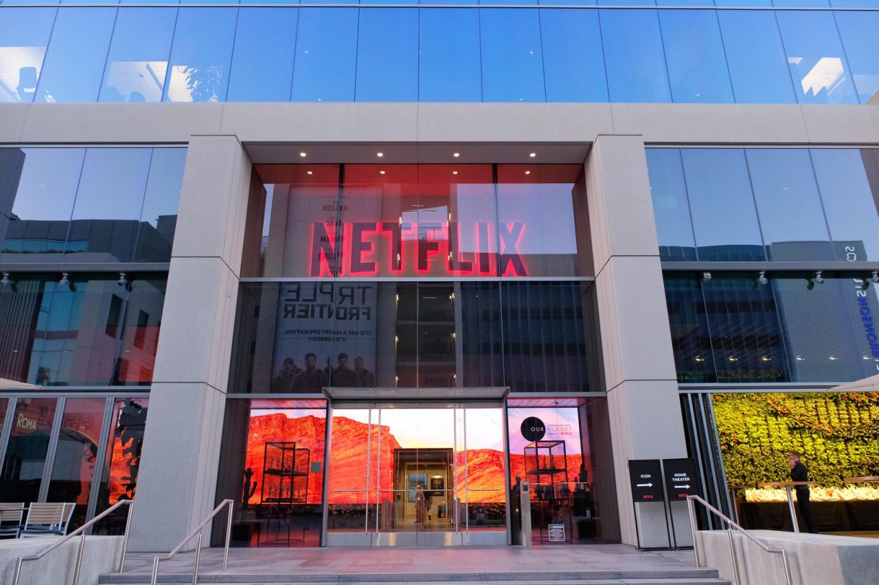 Você está visualizando atualmente Netflix cobrará “extra” de usuários na América Latina