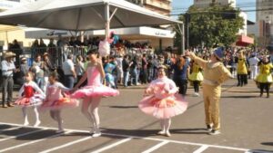 Leia mais sobre o artigo ANIVERSÁRIO: Desfile Cívico está com inscrições abertas em Campo Grande 