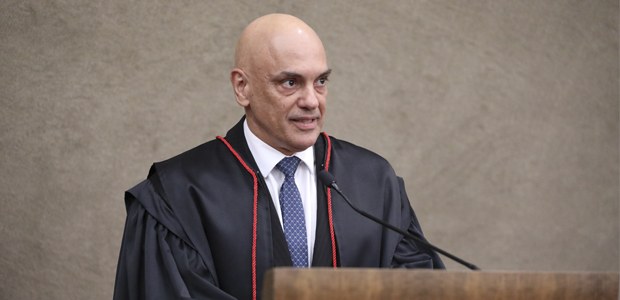 Você está visualizando atualmente JUSTIÇA ELEITORAL: Será célere e implacável, diz Moraes ao assumir presidência do TSE