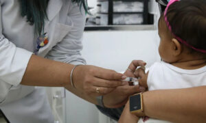 Leia mais sobre o artigo NAVIRAÍ: Campanhas de vacinação contra pólio e de multivacinação
