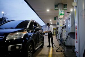 Leia mais sobre o artigo Preços da gasolina, diesel e etanol recuam mais de 5% em agosto