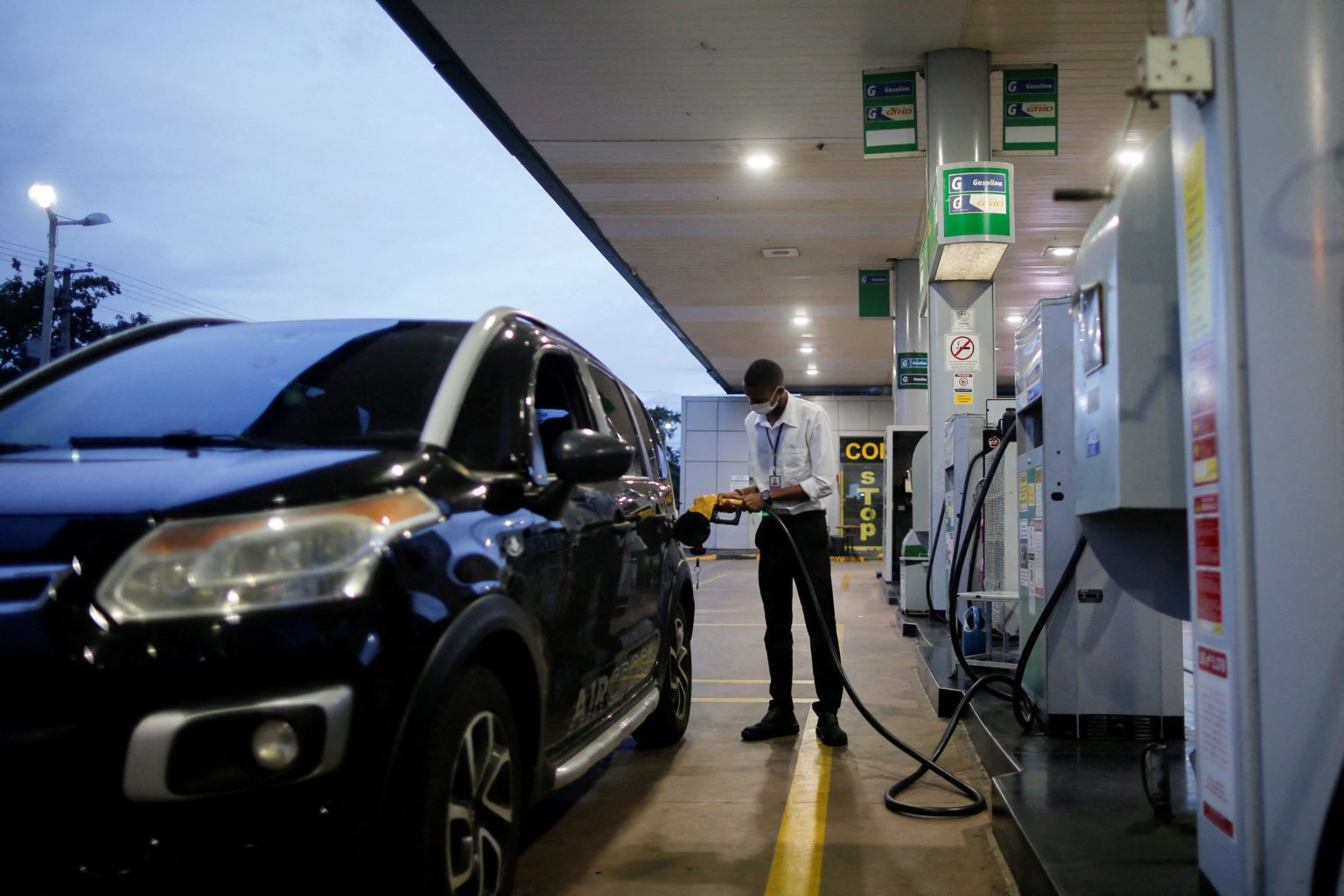 Você está visualizando atualmente Preços da gasolina, diesel e etanol recuam mais de 5% em agosto