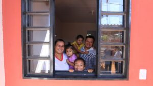 Read more about the article Prefeitura entrega 40 moradias para famílias do Cidade de Deus